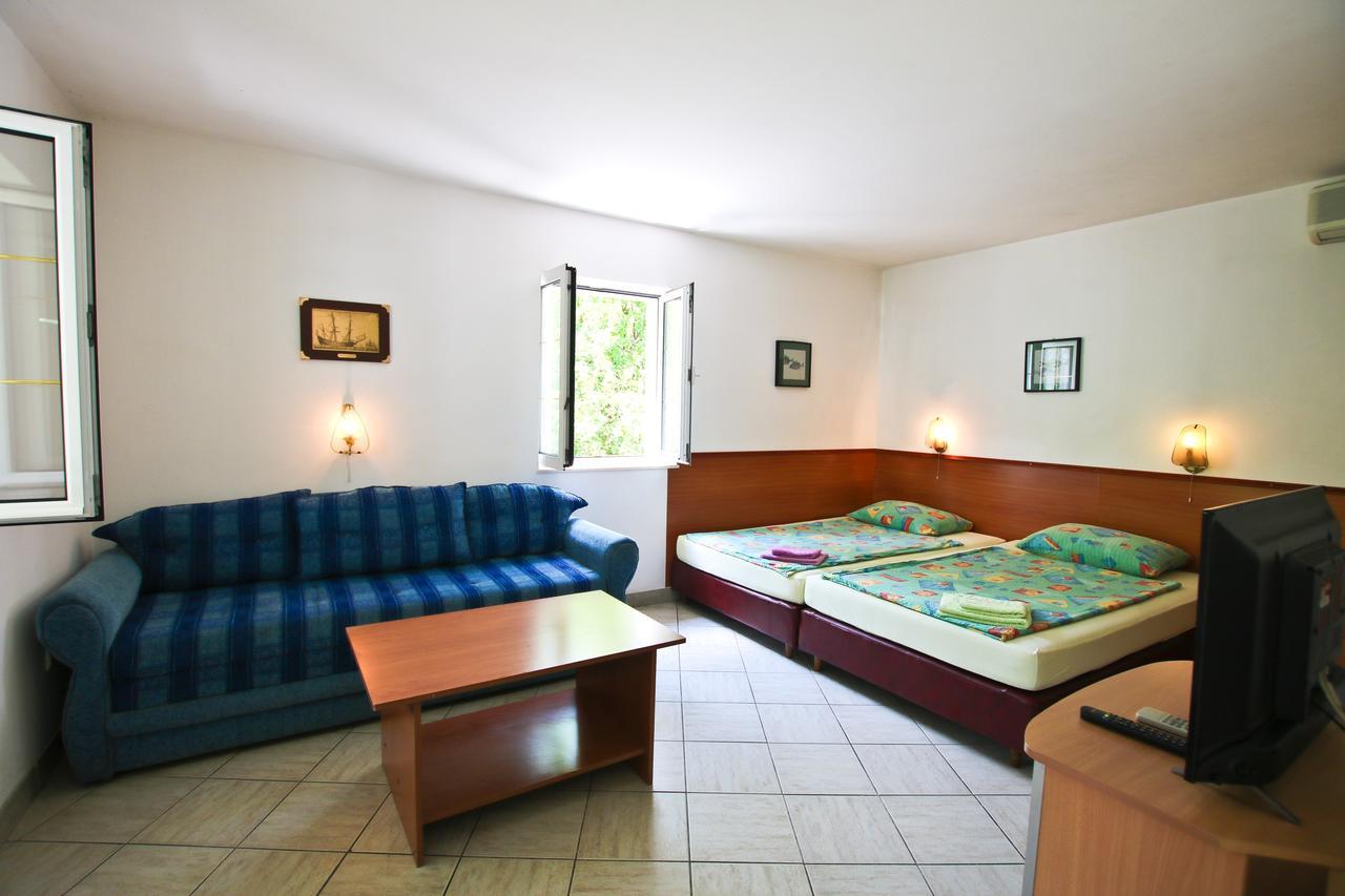 Guest House Saga Herceg Novi Exterior foto