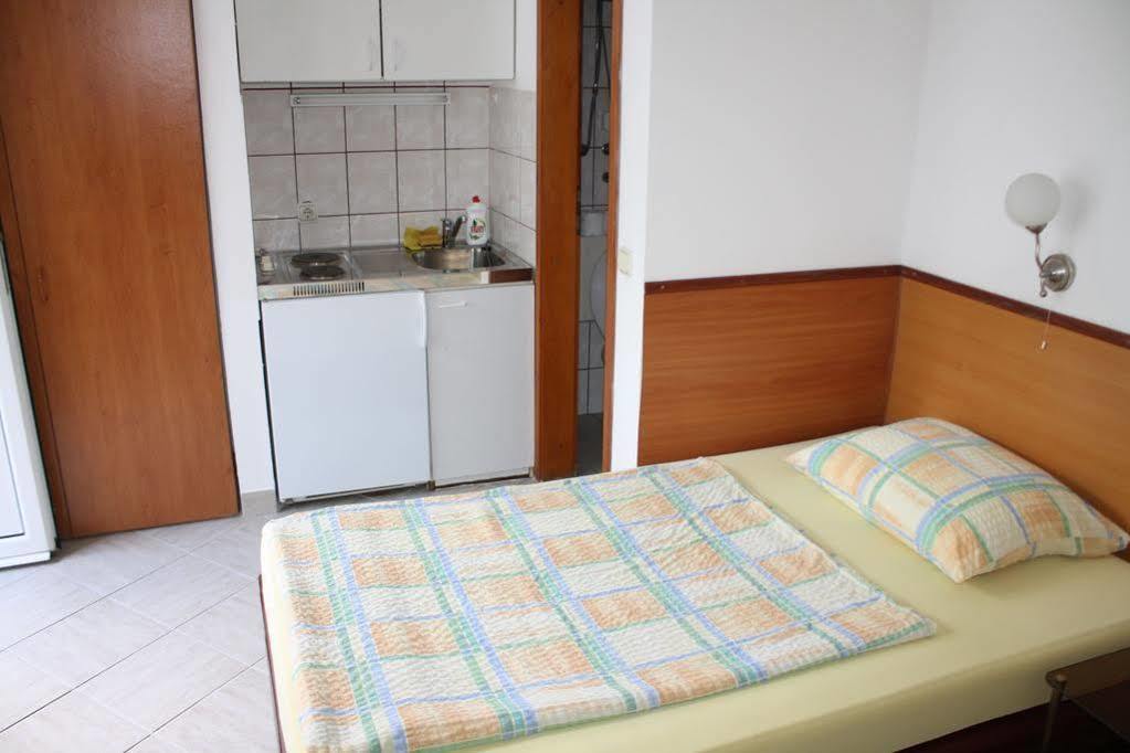 Guest House Saga Herceg Novi Exterior foto